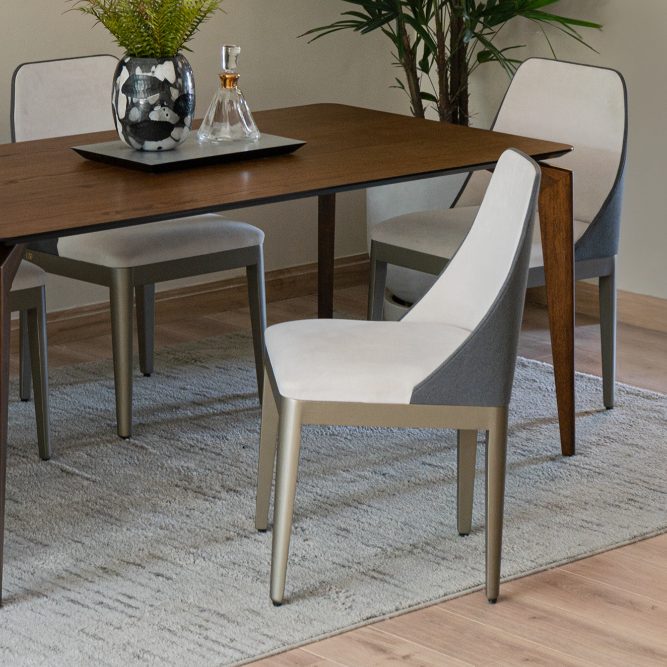 COMEDOR SPIDER SILLA EDU JARRON