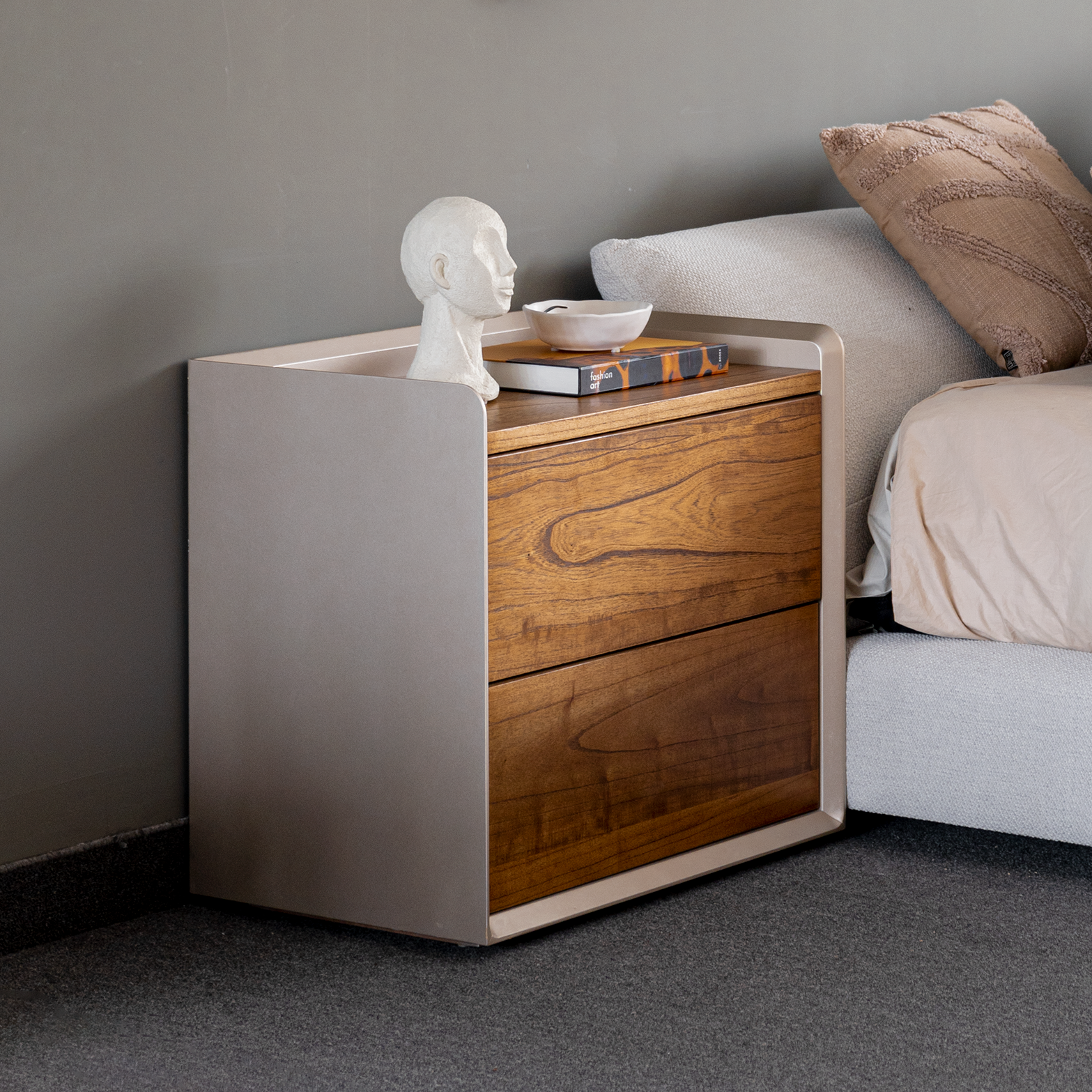 MESA DE NOCHE SOUL MDN SOUL ADORNOS ESCULTURA BLACK SHELL 210060