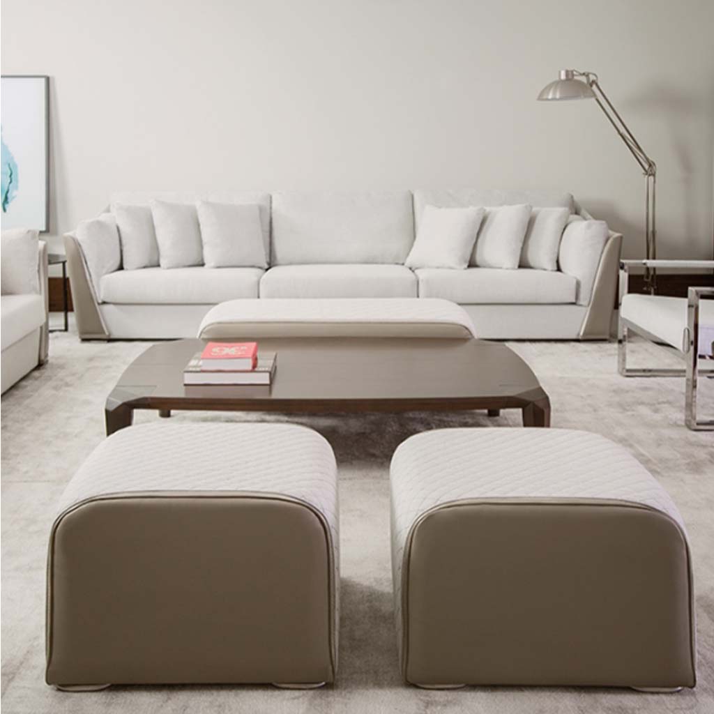 1504/O - Leopoldo Sofa 129.1"L - Onix Leopoldo Sofa 129.1"L - Onix