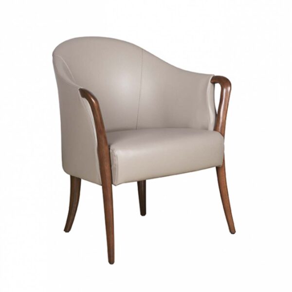 Pekka Lounge Chair