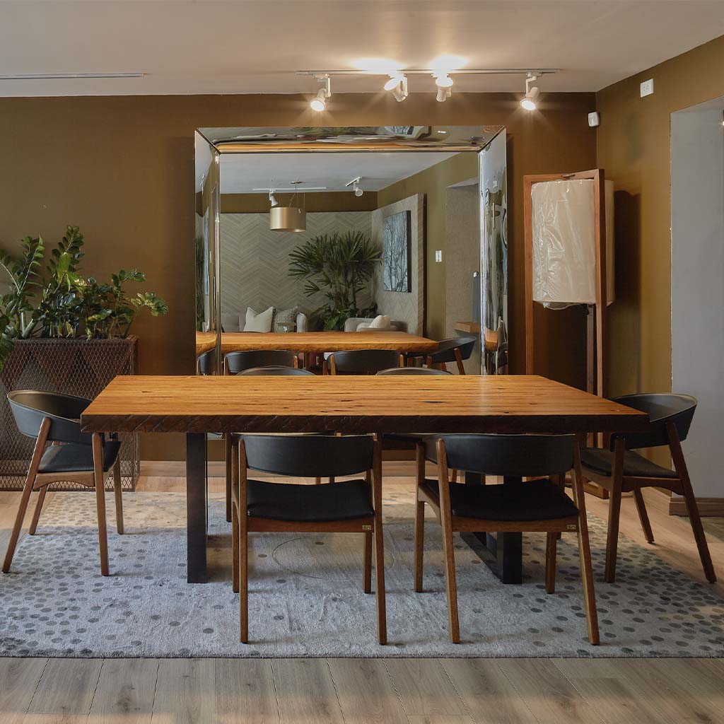 Legado Dining Table 114.2"L - Rectangular