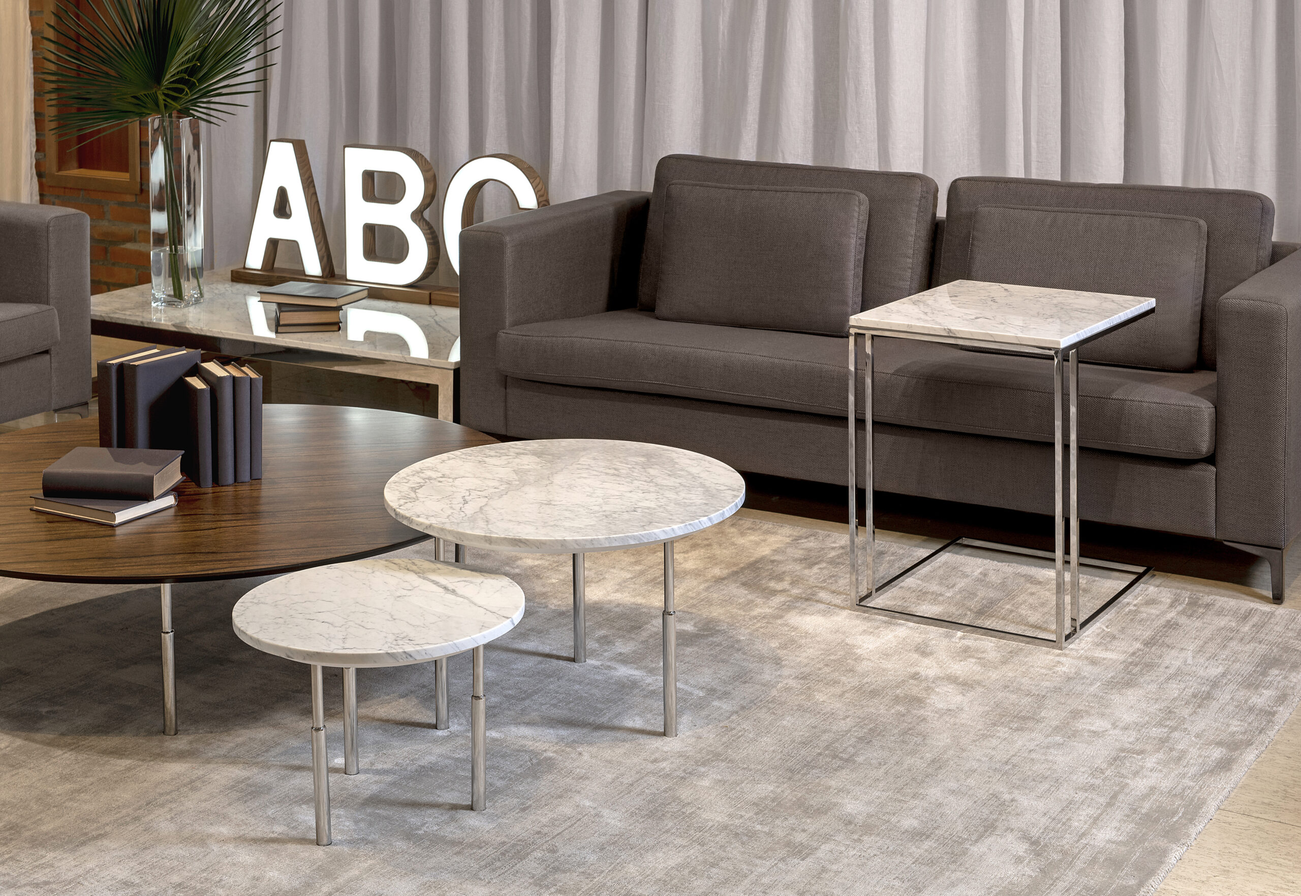 sofa biscayne oscuro scaled