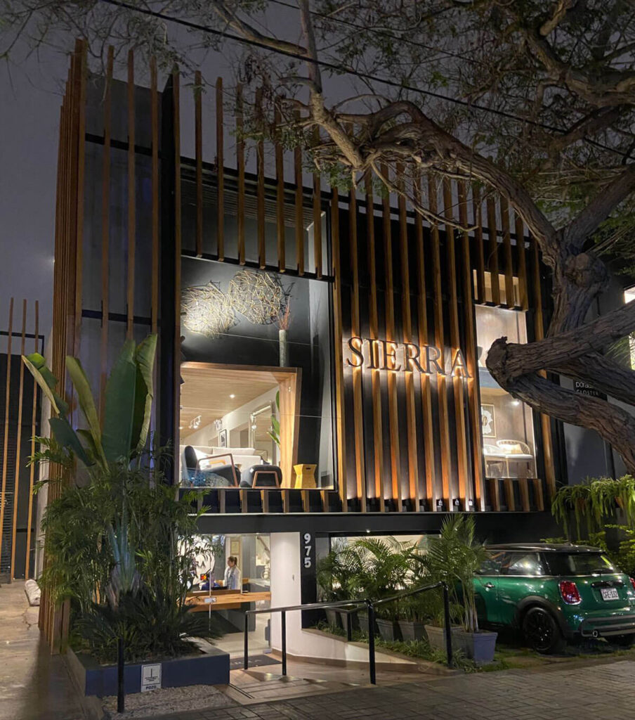 Contáctanos 1 Sierra Muebles - Tienda San Isidro
