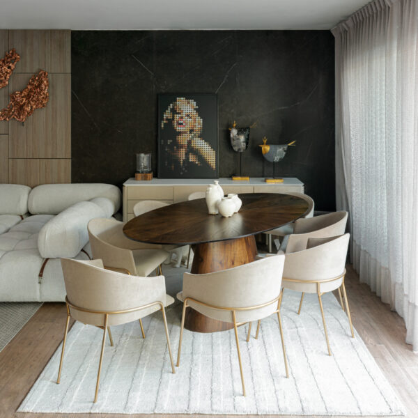 Mesa de Comedor Cona Oval