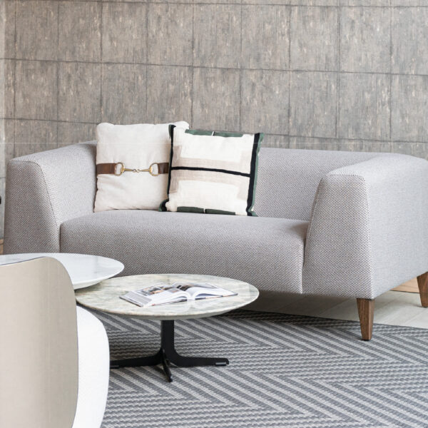 Sofa Poly