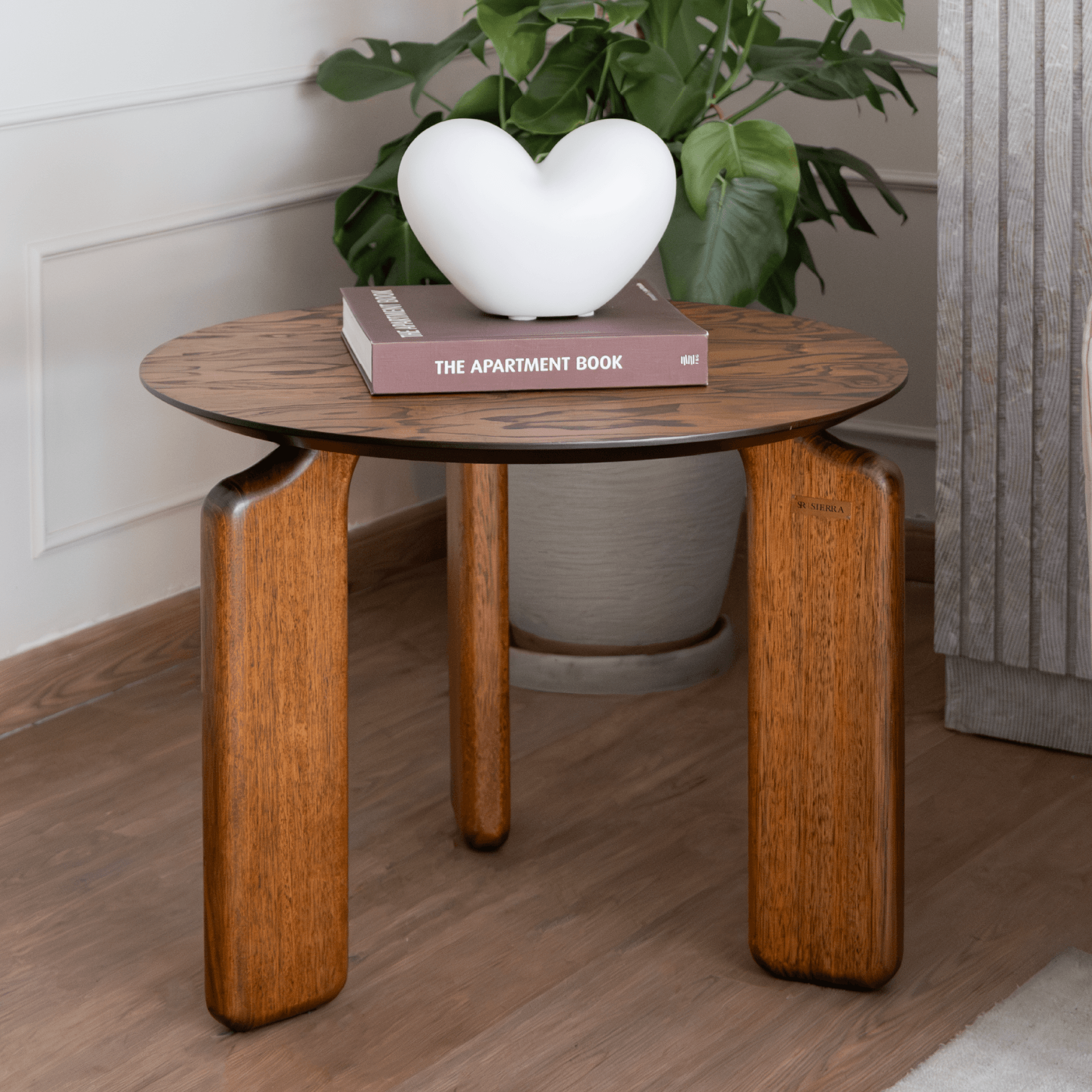 Mesa de Apoyo Rossi