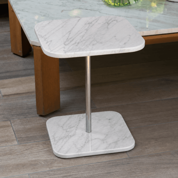 Mesa de Apoyo Amati Cuadrada
