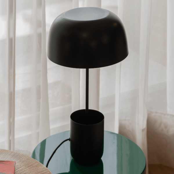 Luminaria Desk Negro Mate
