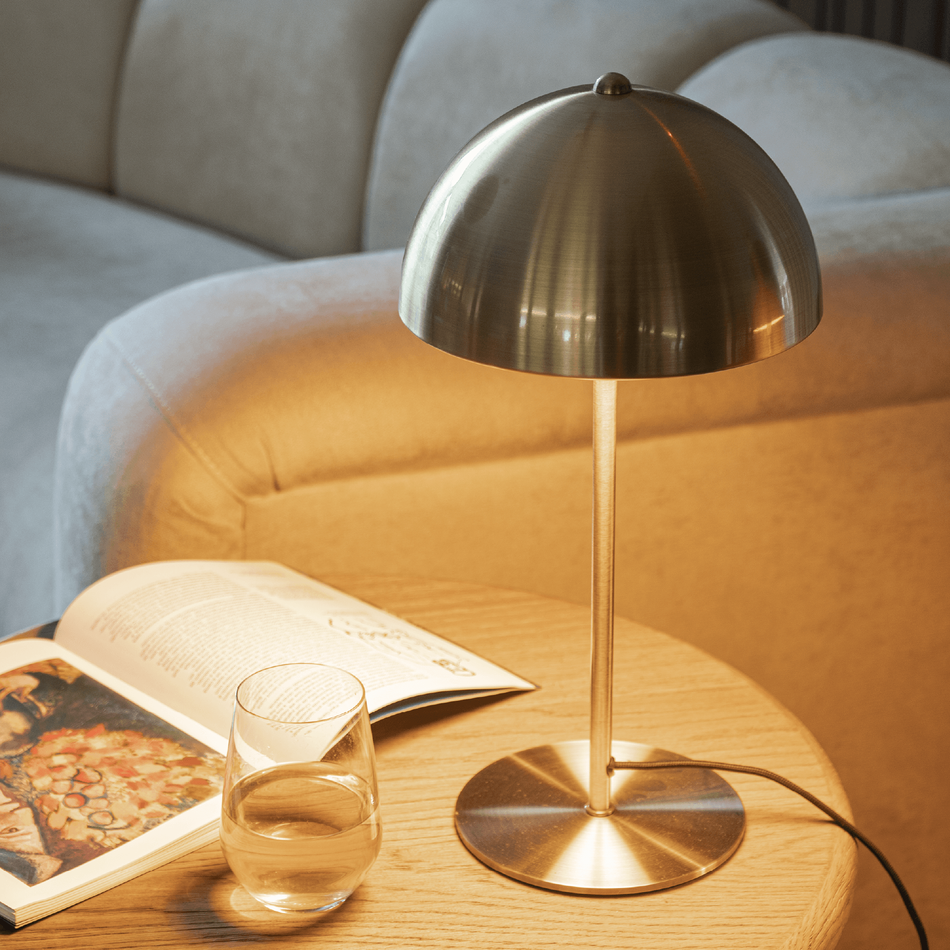 Luminaria de Mesa Bonnet Gold Antiguo