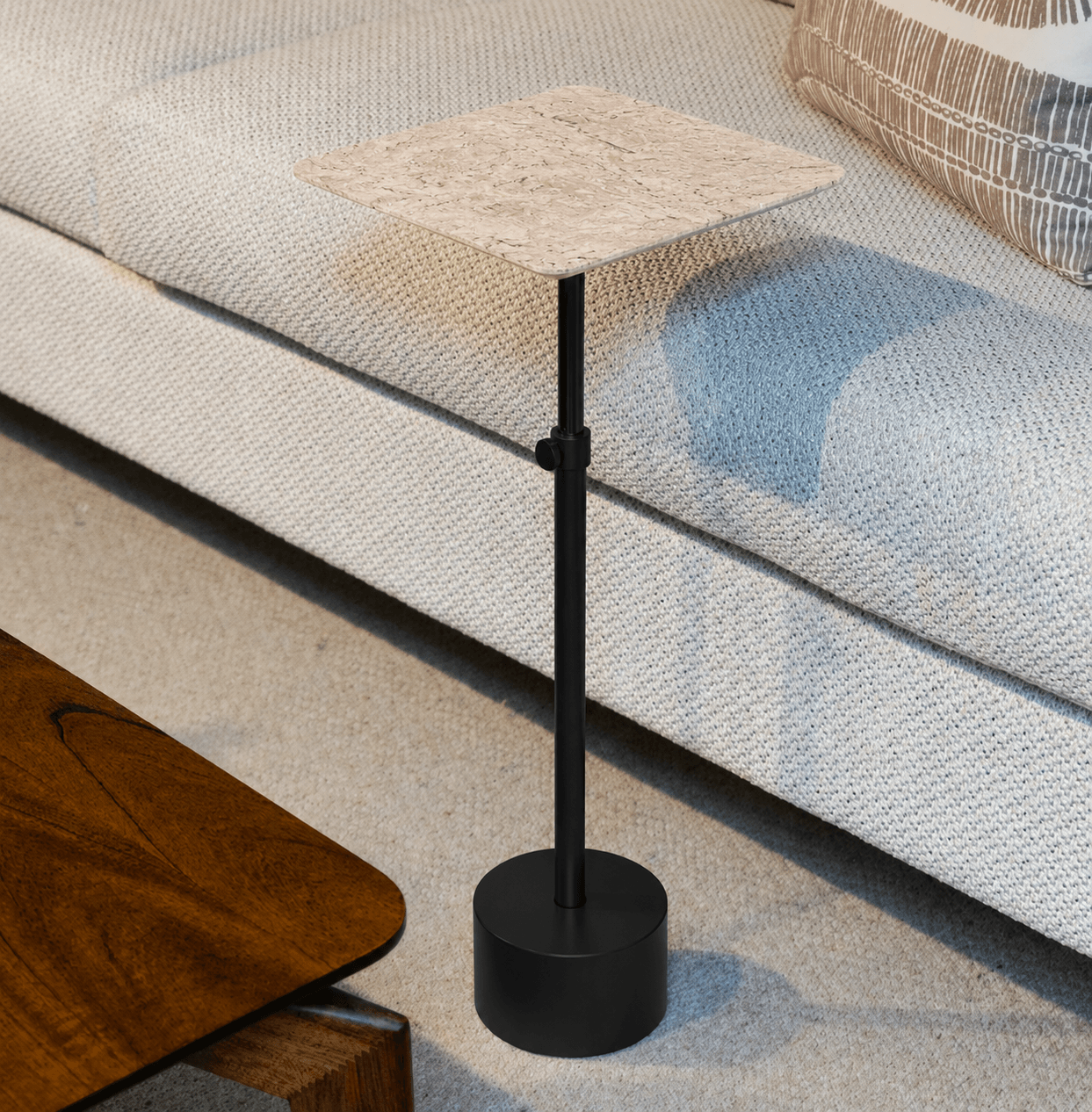 product image 8b657fc9