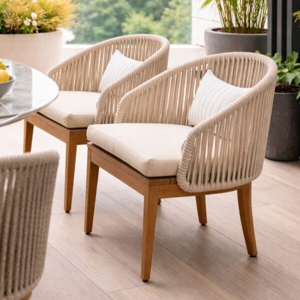 Silla de Comedor Angie Vertical