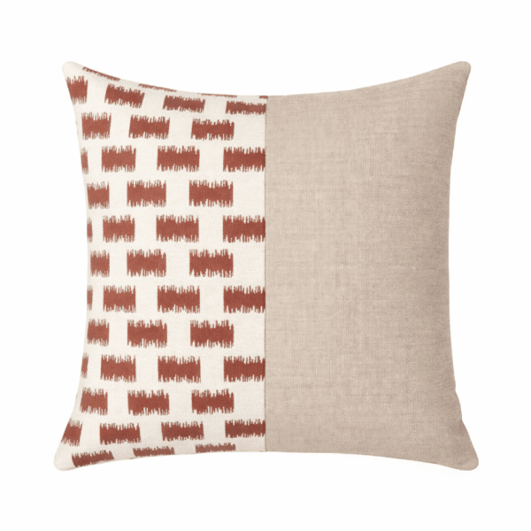 Cojin de Plumas Exterior Cuadros Marron y Beige