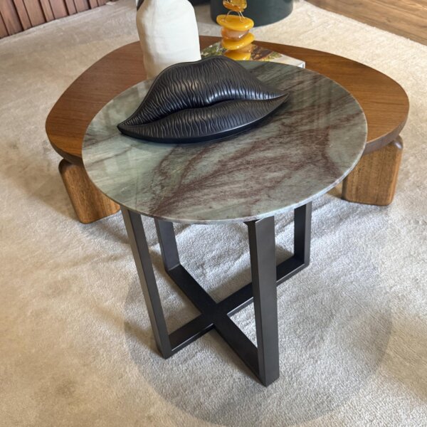 Mesa de Apoyo Cora II