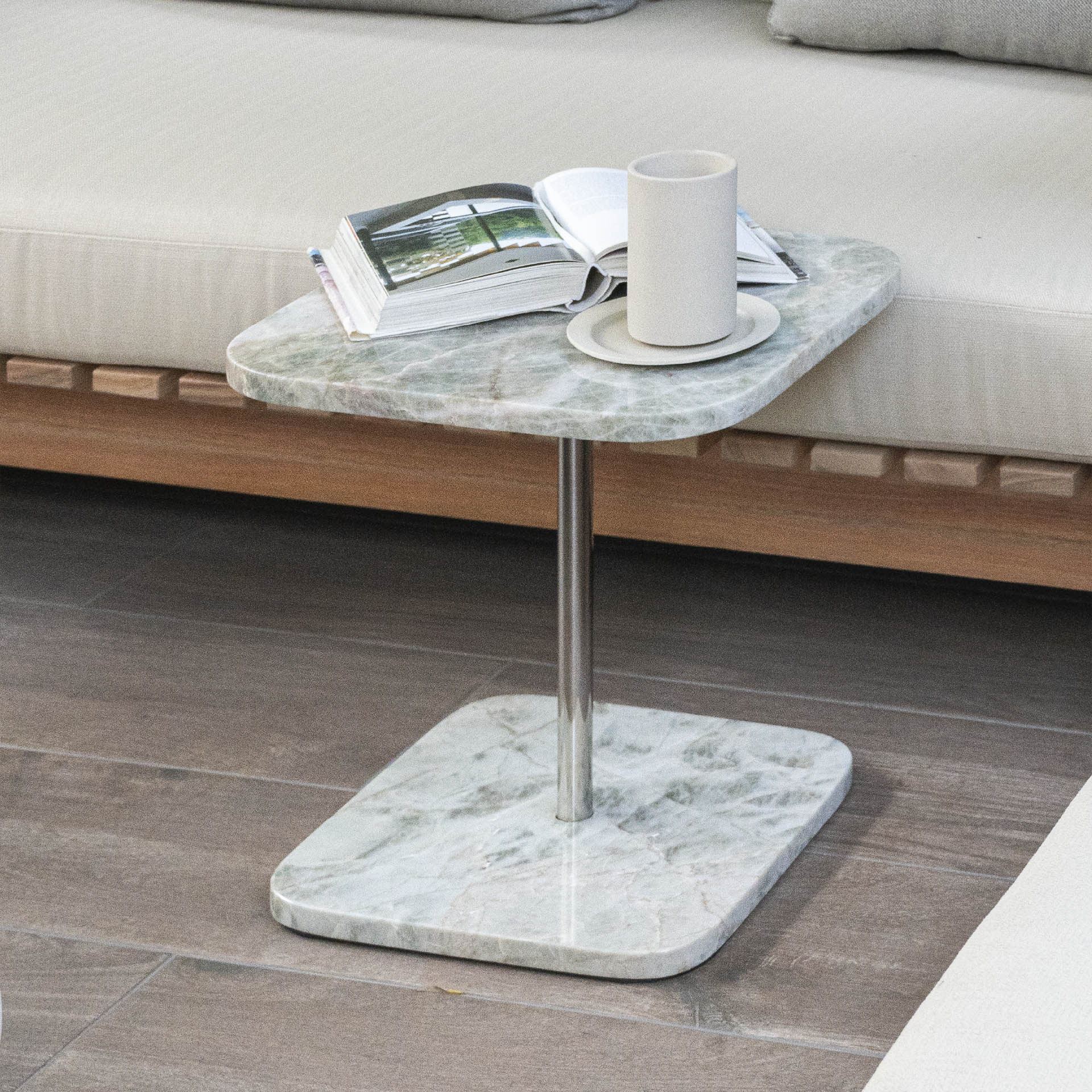 Mesa de Apoyo Amati Cuadrada 1 Mesa de Apoyo Amati Cuadrada - Imagen 1
